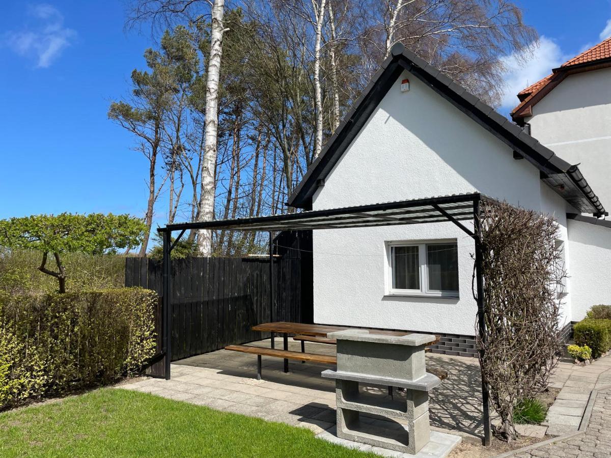 Villa & Domek Maja Sarbinowo Bagian luar foto