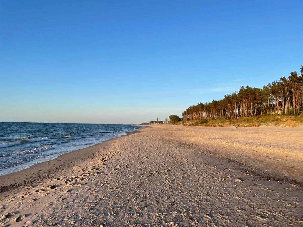 Villa & Domek Maja Sarbinowo Bagian luar foto